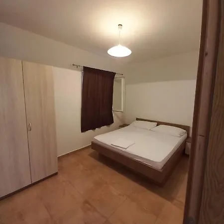 Jopi Apartment *