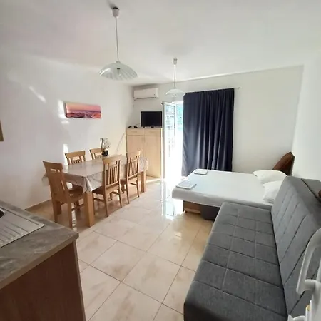Jopi Apartment