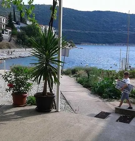 Jopi * Neum